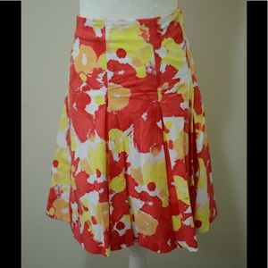 Today’s deal. 💃💃💃💃H & M floral skirt 🌺